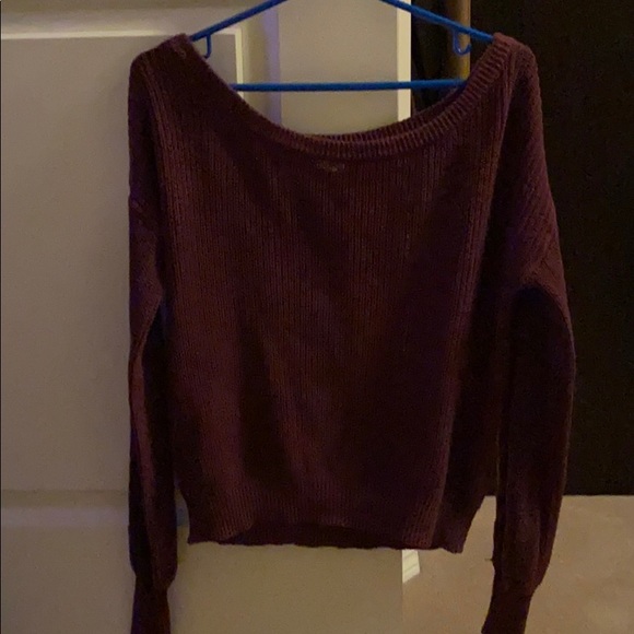 Burgundy sweater - Picture 2 of 3